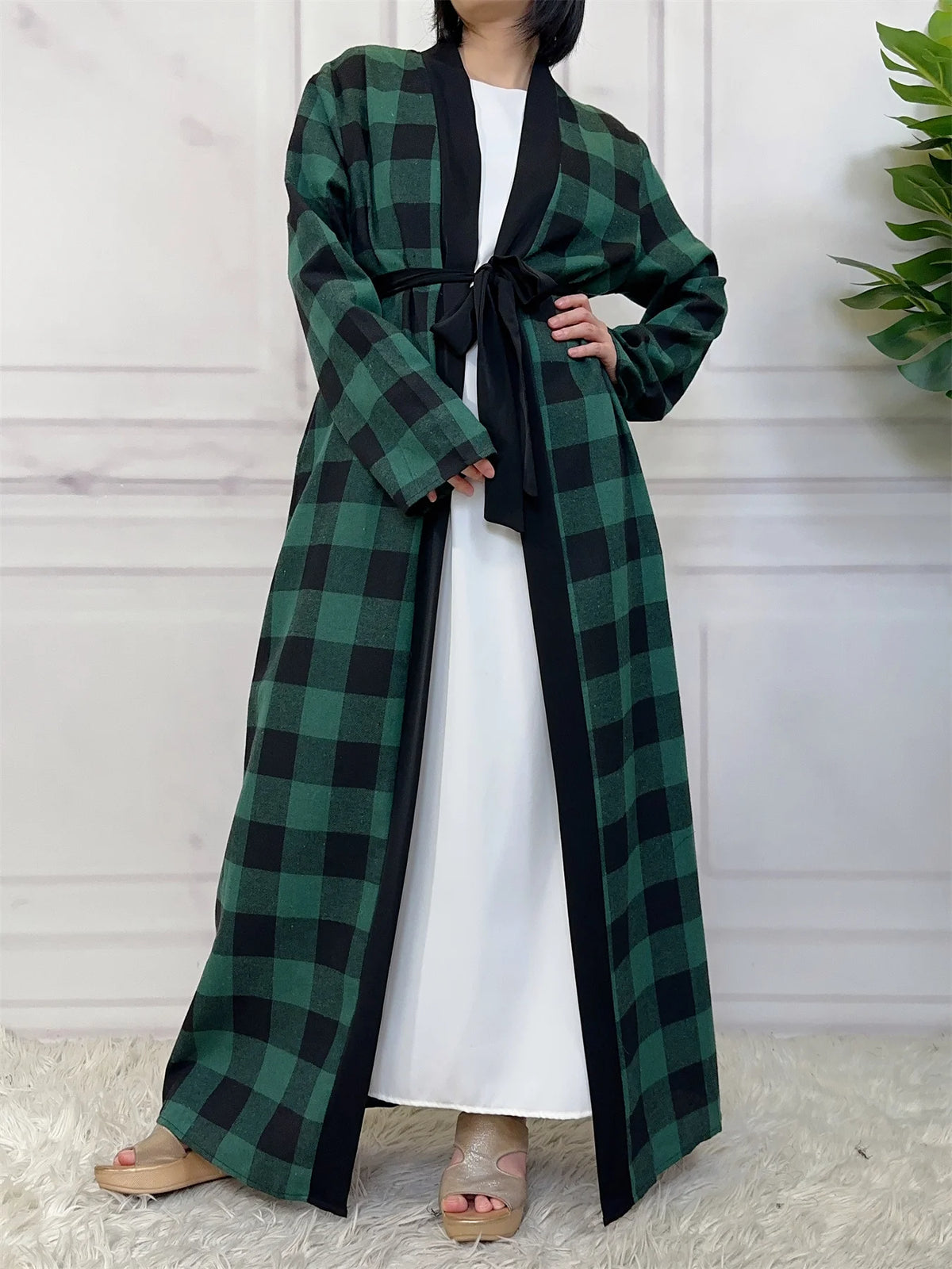 Women’s Plaid Robe with Pockets & Belt – Christmas Style