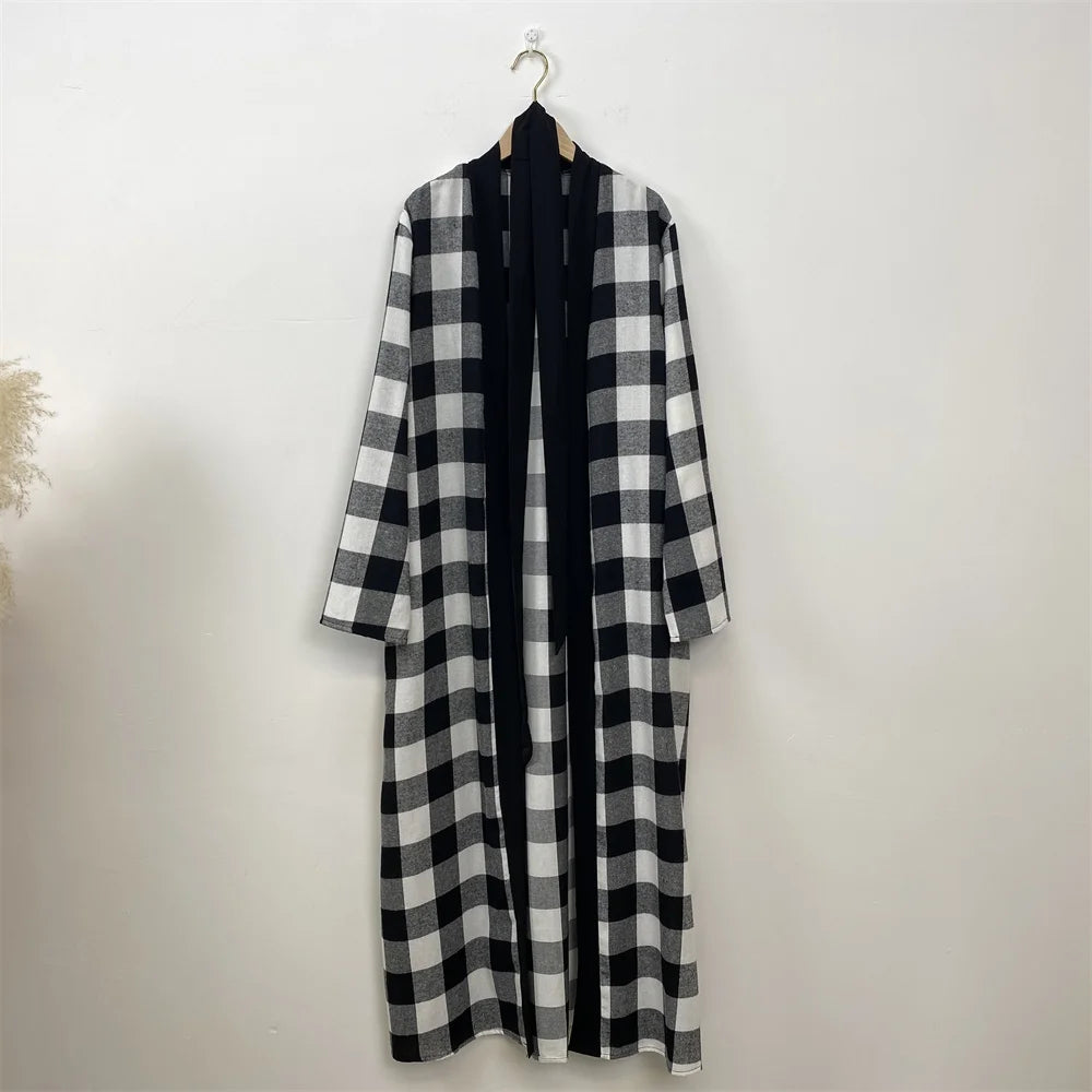 Women’s Plaid Robe with Pockets & Belt – Christmas Style