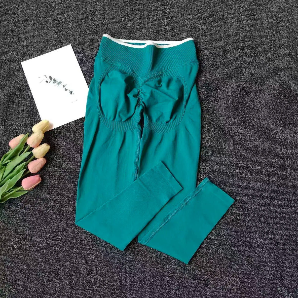 Women’s High Waisted Scrunch Leggings