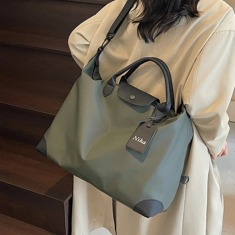 Travel Duffle Bag with Shoulder Strap – 43cm
