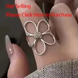 Elegant Flower Lace Ring