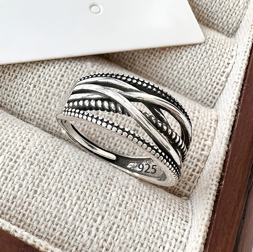 Elegant Flower Lace Ring