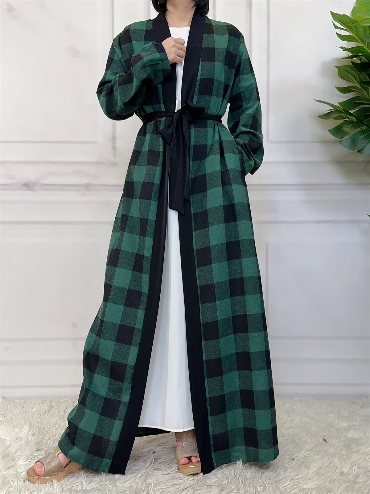Women’s Plaid Robe with Pockets & Belt – Christmas Style