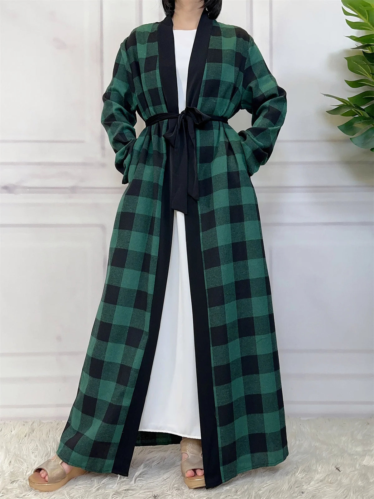Women’s Plaid Robe with Pockets & Belt – Christmas Style