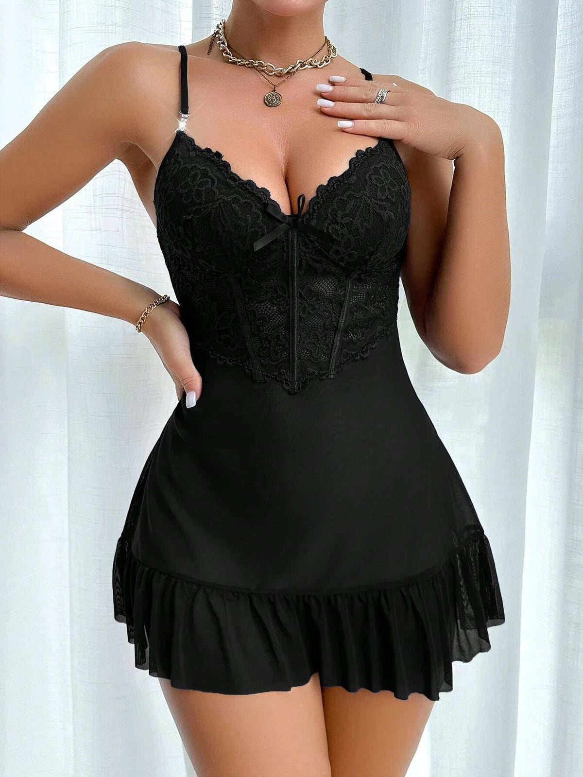 Women’s Lace Nightwear Set